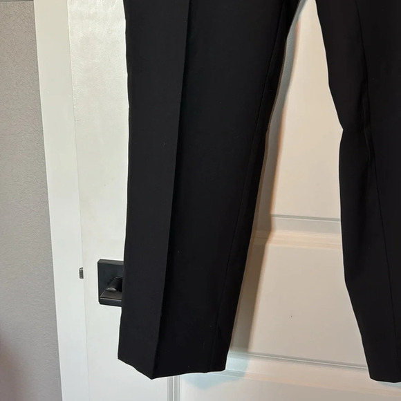 NWT-Chico’s relaxed tapered pants - Picture 5 of 13